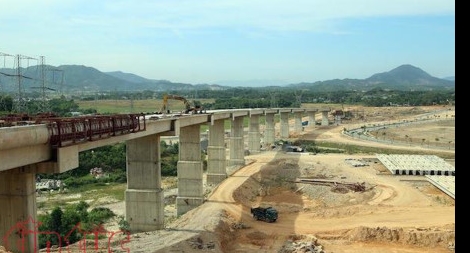 Cần đánh giá chất lượng cuộc sống người dân ở dự án cao tốc La Sơn - Túy Loan