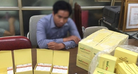 Lập công ty “ma”, dán tem, đóng hộp bán thuốc ung thư giả