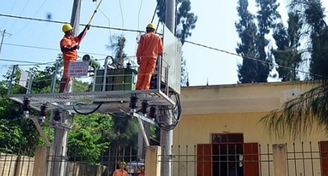 Đầu tư gần 450 tỷ đồng đưa điện về vùng đồng bào Khmer