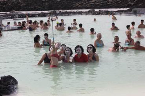 Iceland: Nguy cơ sau “cơn say” kinh doanh du lịch