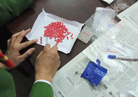 Khi gia đình không còn là mái ấm…