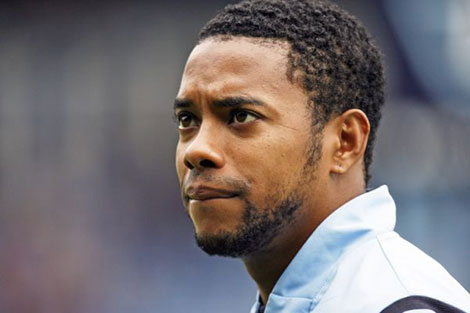 Robinho bị kết án 9 năm tù vì hành vi cưỡng bức tập thể