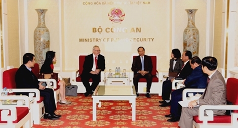 Thứ trưởng Lê Quý Vương tiếp Phó Chủ tịch cấp cao Hội đồng Kinh doanh Hoa Kỳ - ASEAN