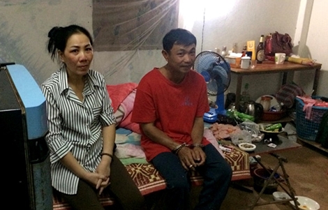 Dẫn giải hai đối tượng trốn nã xuyên quốc gia về Bình Định