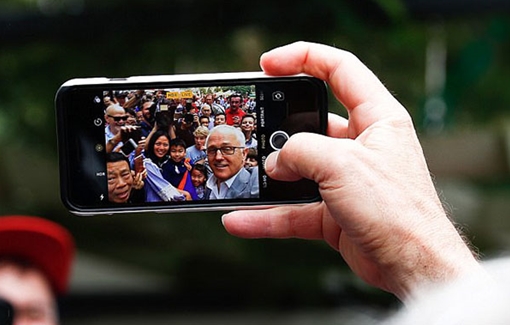 Ngoại giao mạng và trào lưu selfie của các nguyên thủ