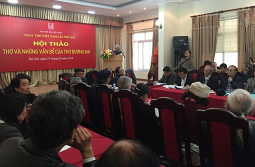 Có thật thơ đang... “mất mùa”?