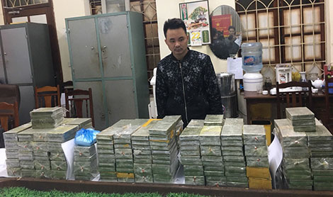 Nổ súng bắt “ông trùm” vận chuyển 288 bánh heroin