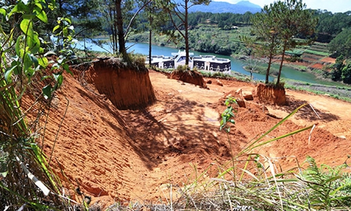 San ủi, lấn chiếm đất ở khu du lịch Quốc gia Tuyền Lâm