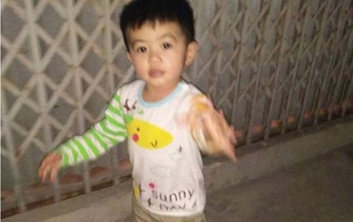 Tìm thấy bé trai 3 tuổi nghi bị bắt cóc tại nhà người lạ có tiền sử thần kinh