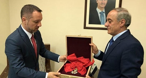 Vì sao Tổng thống Syria trả lại Pháp Huân chương Bắc Đẩu Bội tinh?