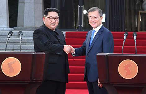 Hội nghị Thượng đỉnh liên Triều: Xoay chuyển thế cục