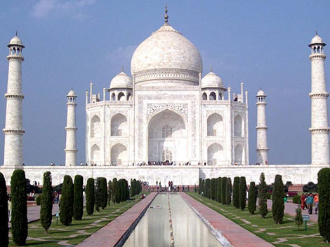 Taj Mahal ngày càng “xanh xao” do ô nhiễm