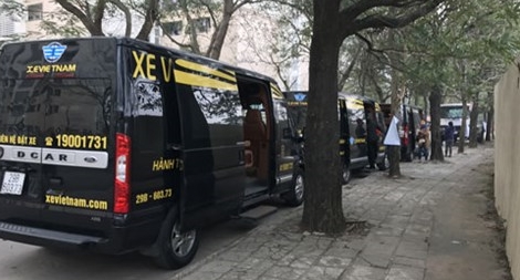 Doanh nghiệp thiệt hại, Nhà nước thất thu vì “xe hợp đồng” Limousine