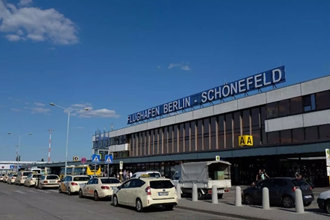 An ninh sân bay nhận nhầm túi đồ chơi tình dục là… bom