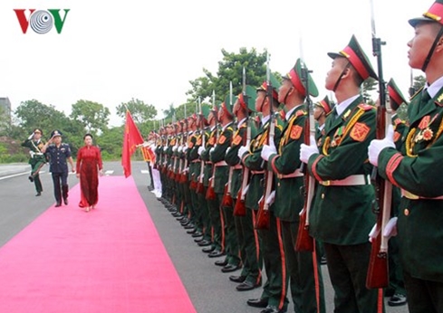 Chủ tịch Quốc hội dự kỷ niệm 20 năm Ngày truyền thống Cảnh sát biển