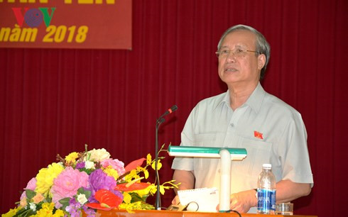 Thường trực Ban Bí thư Trần Quốc Vượng tiếp xúc cử tri Yên Bái