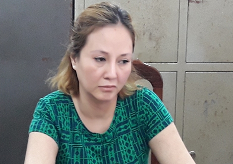 Chân dung gây sốc về một nữ "cán bộ Văn phòng Chính phủ" 