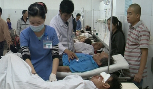 Tàu cá phát nổ trên biển