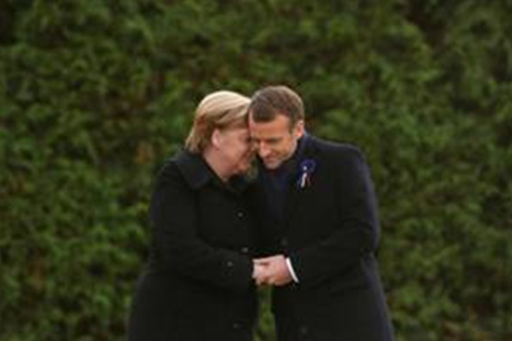 EU loay hoay với đề án quân đội chung