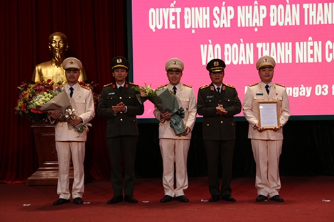 Sáp nhập Đoàn Thanh niên Cảnh sát PCCC TP vào Đoàn Thanh niên CATP Hà Nội