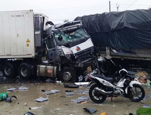 Ám ảnh những vụ “hung thần” container gây tai nạn