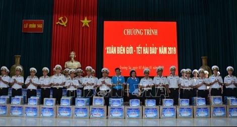 Lễ khởi động Chương trình “Xuân biên giới - Tết hải đảo năm 2019”