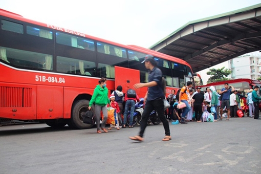 Thu hồi, hủy 400 vé xe khách Tết được mua gom để đầu cơ