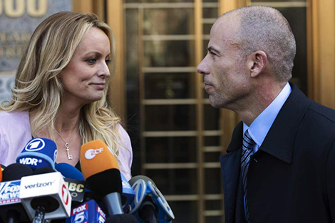 Ông Trump lại vướng ải mỹ nhân Stormy Daniels