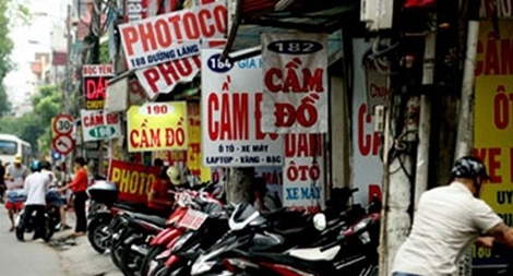 Cầm cố xe máy nhưng khai báo gian dối