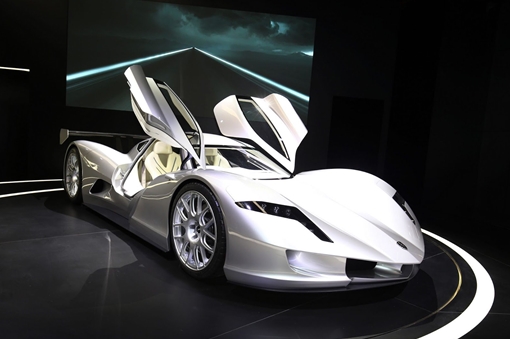 Nhật sản xuất siêu xe điện nhanh kỷ lục giá hơn 80 tỉ đồng
