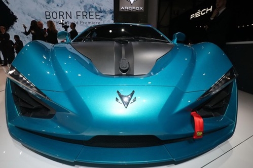 Thương hiệu Trung Quốc ra mắt siêu xe “đọ” tốc độ với Bugatti Chiron