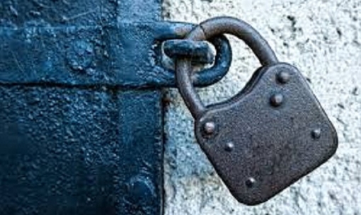 Truy nã đối tượng chiếm giữ trái phép tài sản