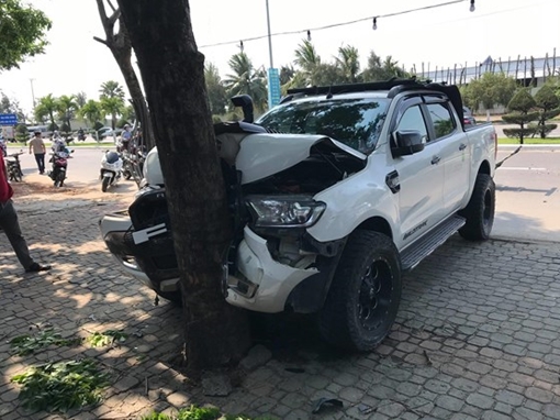 Điều tra, xử lý nhóm côn đồ đánh phóng viên