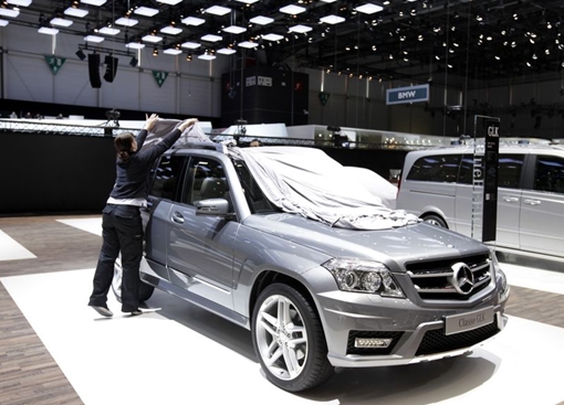 Mercedes-Benz bị tố gian lận khí thải hơn 60.000 xe GLK 220