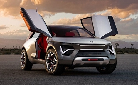 Độc đáo mẫu concept crossover chạy điện, cửa cánh chim