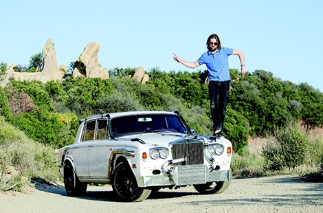 Rao bán “kiệt tác” xe độ chuyên off-road Trolls-Royce