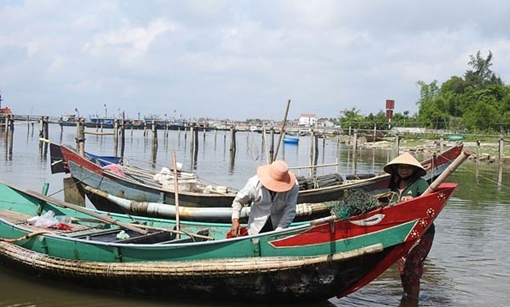 Ngư dân gặp khó khăn trong thực hiện Luật Thủy sản