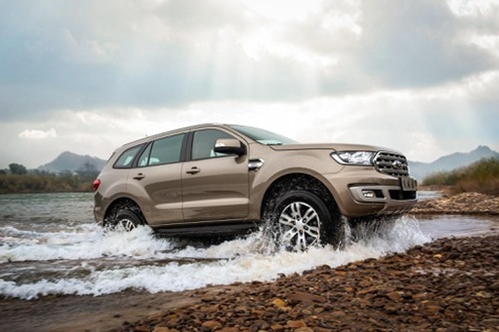 “Bóng ma” túi khí Tataka lại “ám” Ford Việt Nam