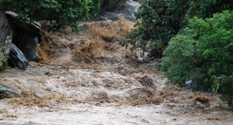 Đề phòng nguy cơ lũ quét và sạt lở đất khu vực Nam Trung Bộ