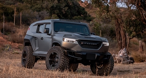 SUV phiên bản xe tăng có thể… xuống địa ngục