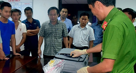 Phát hiện nhóm đối tượng buôn “cái chết trắng” xuyên Việt