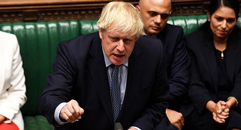 Brexit: "Trống đánh xuôi, kèn thổi ngược"