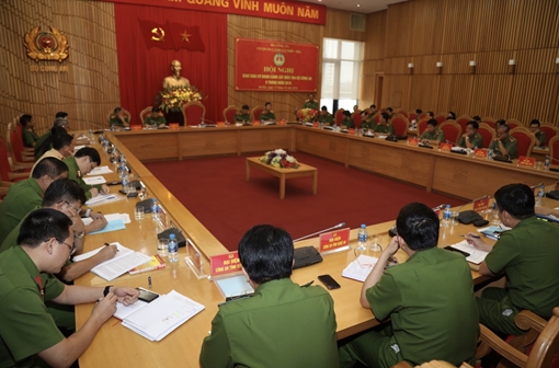 Cơ quan CSĐT Bộ Công an giao ban 9 tháng đầu năm