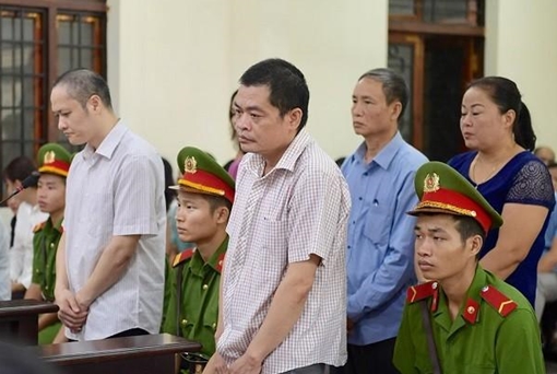 Đề nghị án cao nhất 9 năm tù trong vụ gian lận điểm thi ở Hà Giang