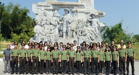 73 năm tiếp lửa truyền thống