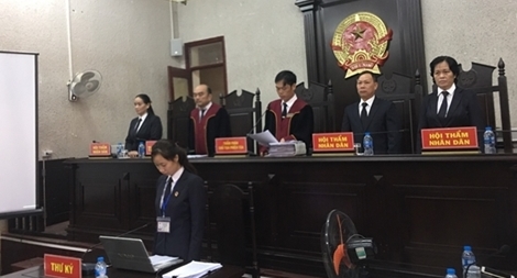 Mẹ đẻ nữ sinh ship gà bị sát hại ở Điện Biên hầu tòa