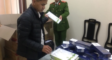 Khởi tố đối tượng buôn lậu thuốc lá từ biên giới về Hà Nội