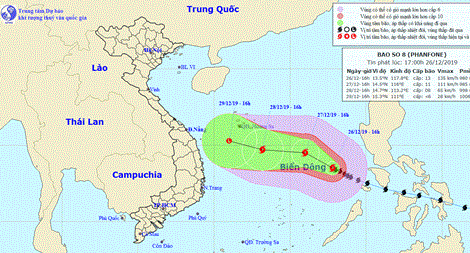 Bão Phanfone giật cấp 15 tiến vào Biển Đông