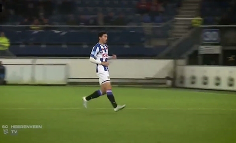 Đoàn Văn Hậu bị cho là “chưa xứng với mức lương khủng”