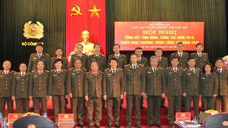 Đẩy mạnh triển khai các giải pháp cụ thể trong bảo vệ an ninh chính trị nội bộ